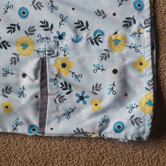 2 Scrub Top Lot, Blue - Picture 11 of 16